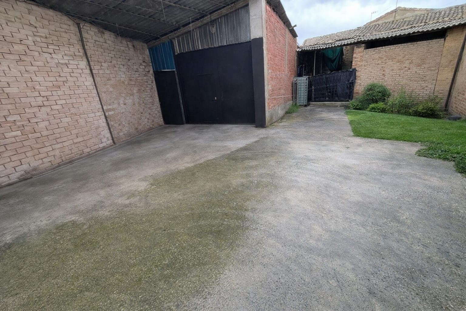 Chalet en Alagón (Zaragoza)