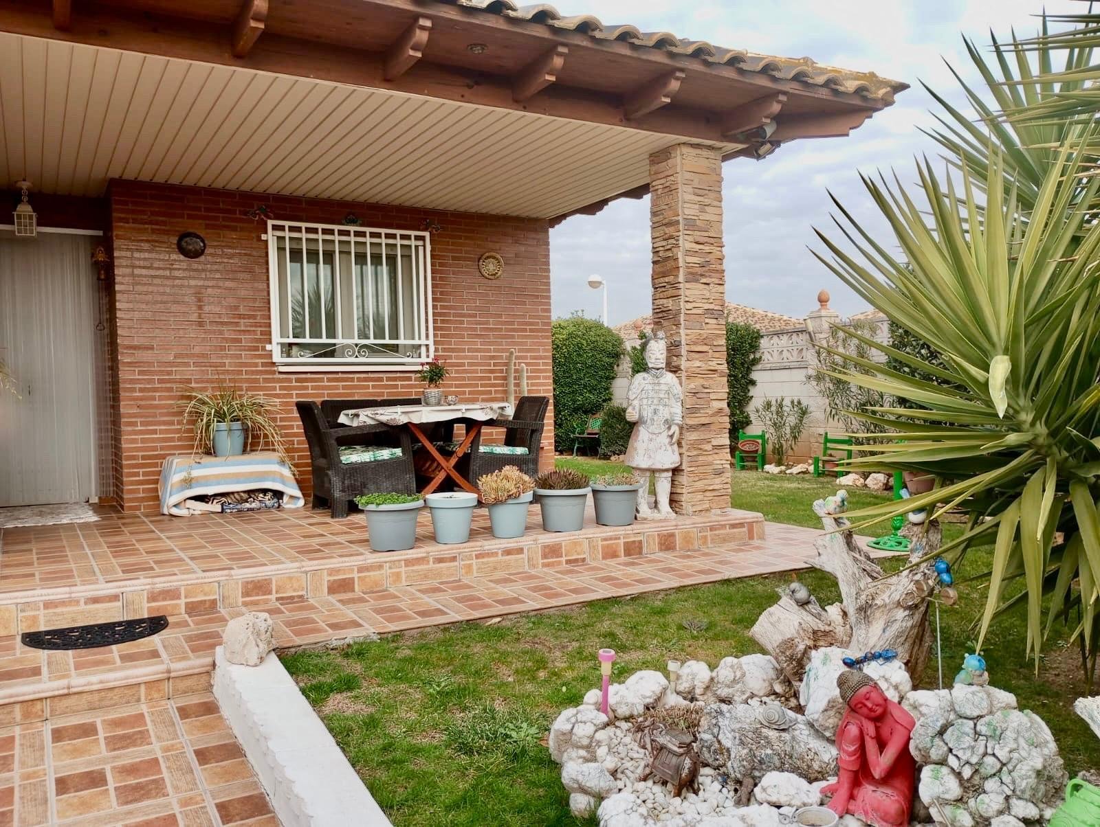 Chalet en Pinseque (Zaragoza)