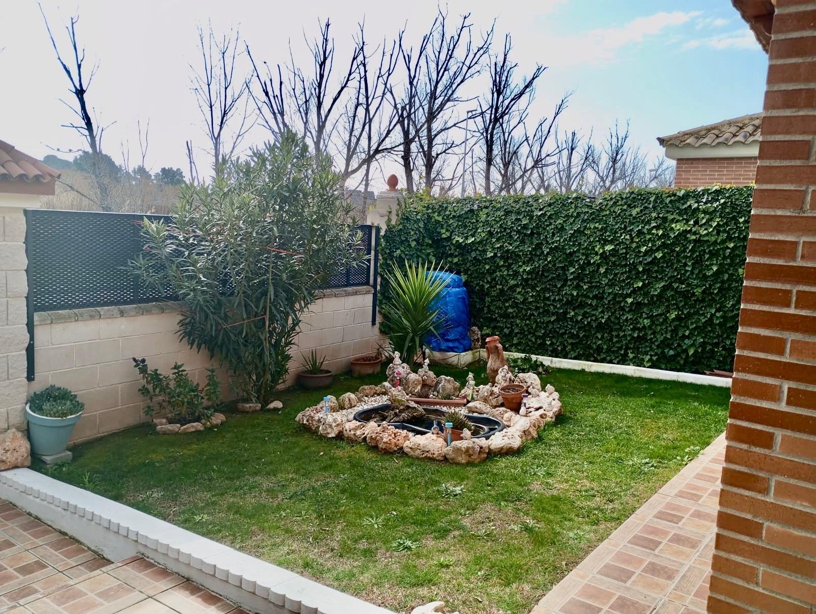 Chalet en Pinseque (Zaragoza)