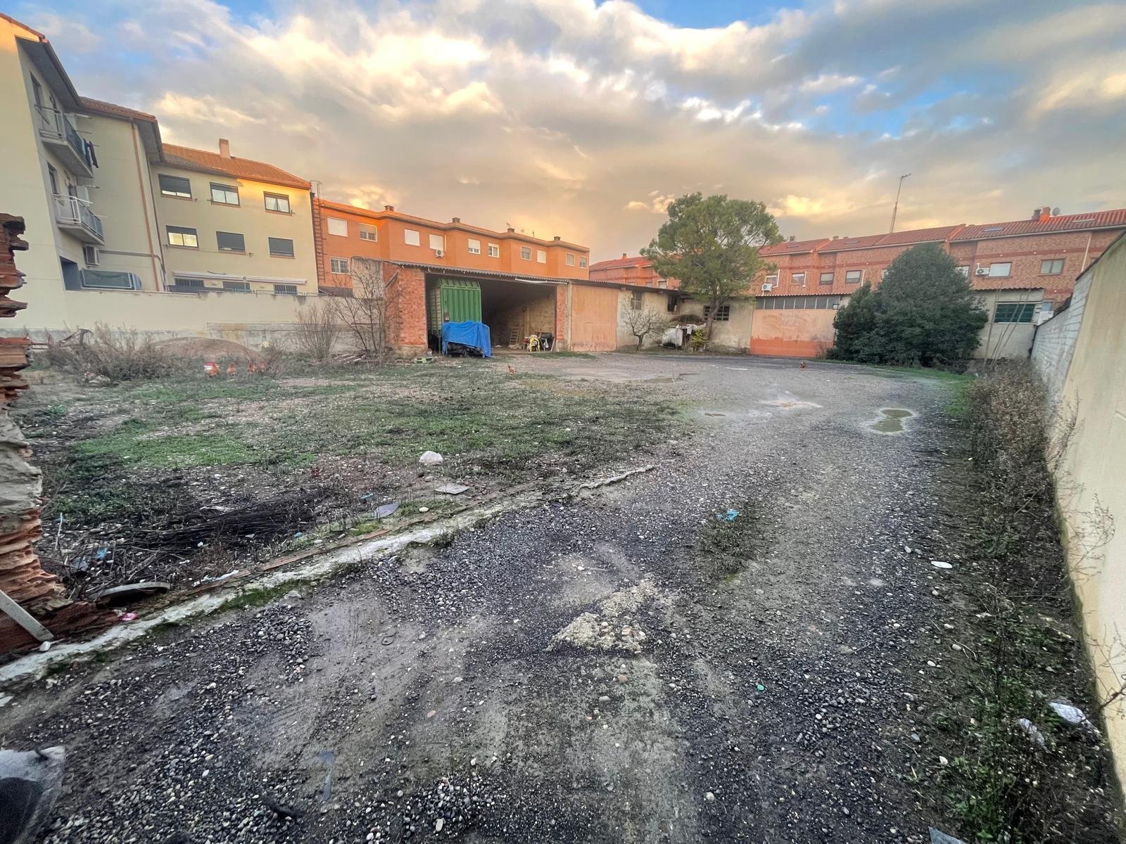 Terreno en La Puebla de Alfindén (Zaragoza)